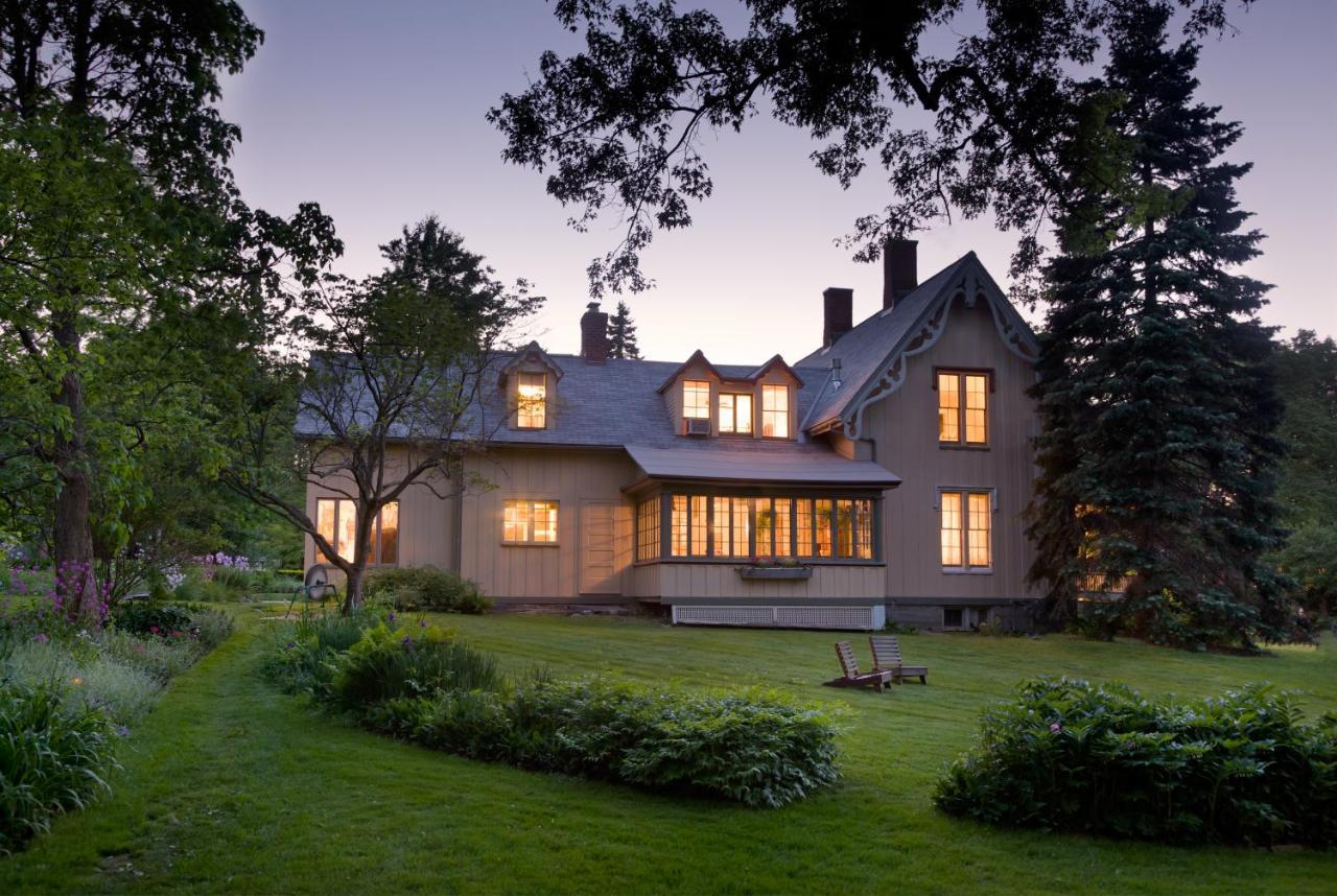 Gothic Eves Inn And Spa Bed And Breakfast Trumansburg Εξωτερικό φωτογραφία